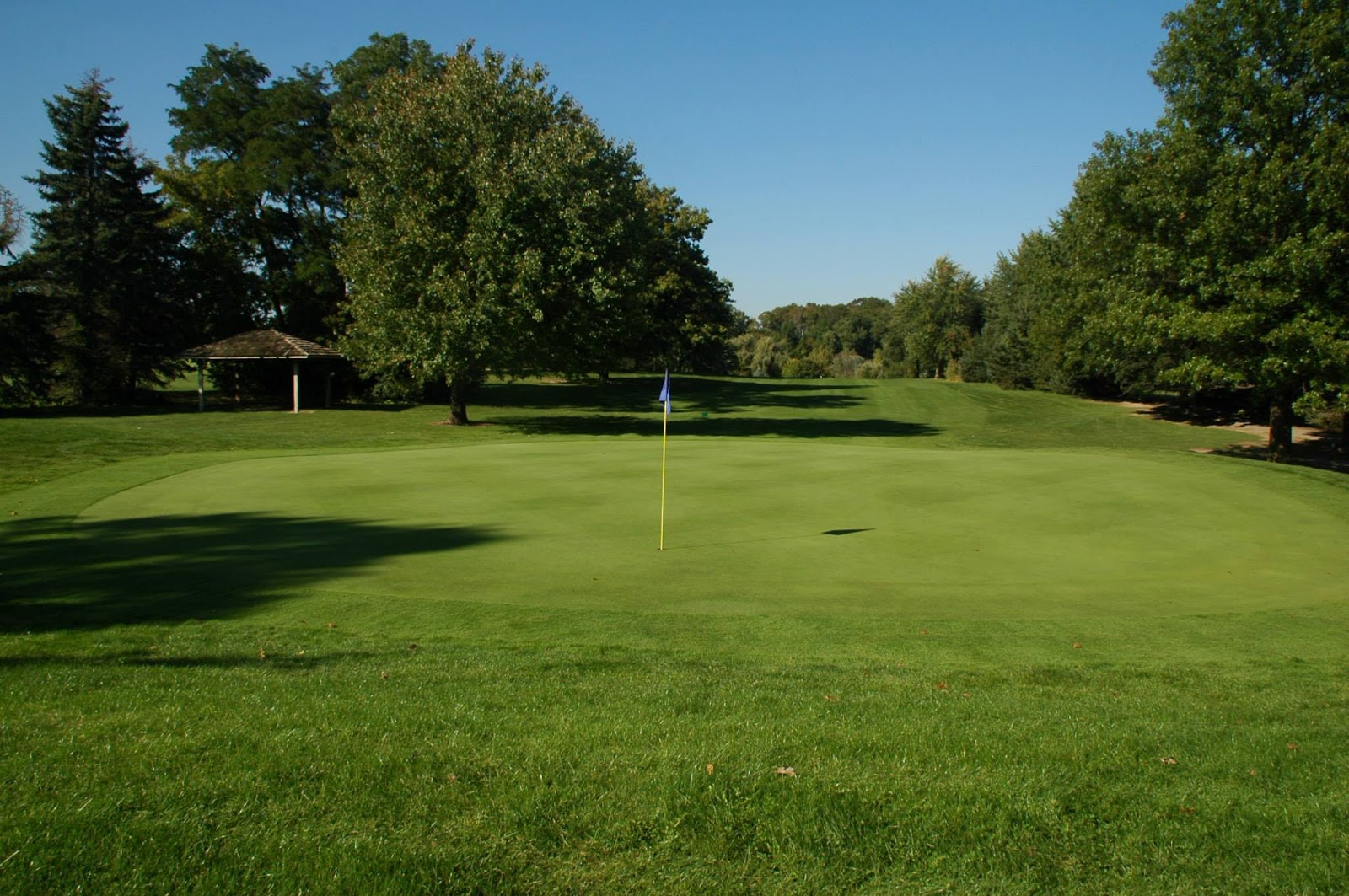 Hilltop Golf Course in Plymouth