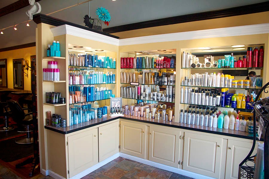 Q Hair Studio — photo
